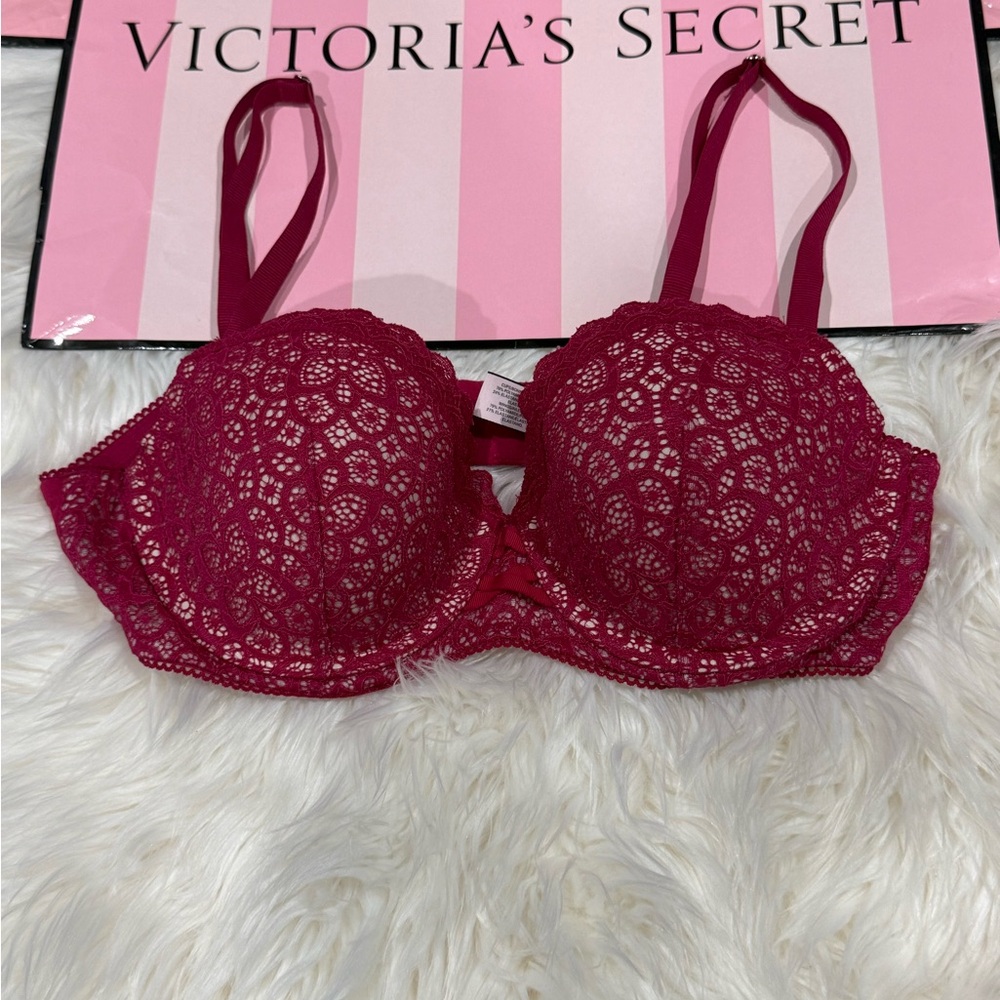 Victoria’s Secret Dream Angels lined demi bra